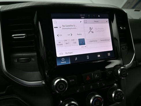 New 2026 RAM 1500 4x4 Crew Cab image 34