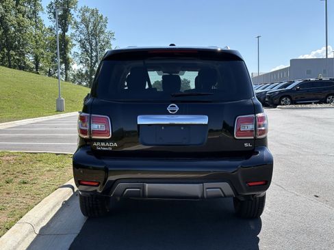 Used 2020 Nissan Armada SL w/ Premium Package AWD/4WD image 10
