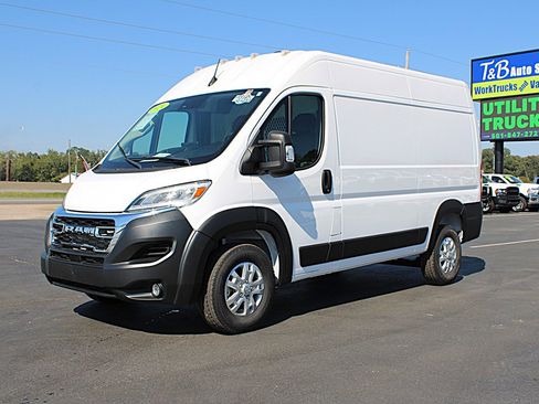 Used 2024 RAM ProMaster 1500 w/ Quick Order Package 22G SLT image 4