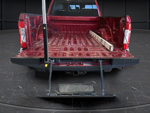 Used 2018 Ford F250 Lariat w/ Chrome Package AWD/4WD image 23