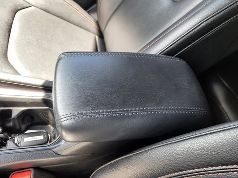 Certified 2024 Jeep Compass Latitude image 23