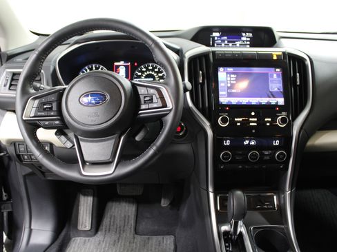 Used 2020 Subaru Ascent Limited image 2