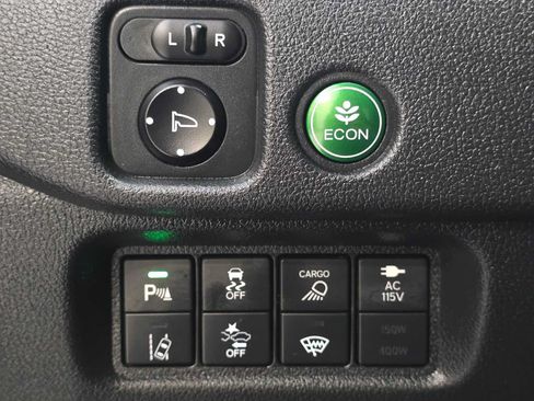 Used 2022 Honda Ridgeline Black Edition image 18