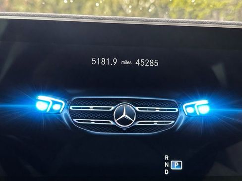 Used 2022 Mercedes-Benz GLS 450 4MATIC image 19