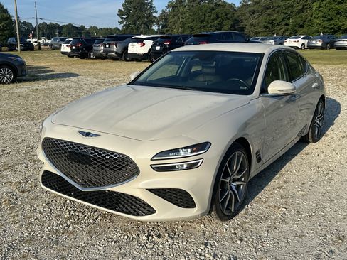 Used 2025 Genesis G70 2.5T RWD image 1