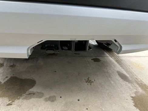 Certified 2023 GMC Acadia SLT w/ Preferred Package image 29