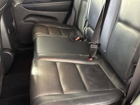 Used 2019 Jeep Grand Cherokee Limited image 15