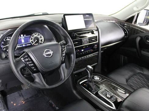 Certified 2022 Nissan Armada Platinum w/ Captain's Chairs Package image 20