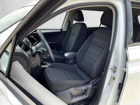 Used 2024 Volkswagen Tiguan S FWD image 27