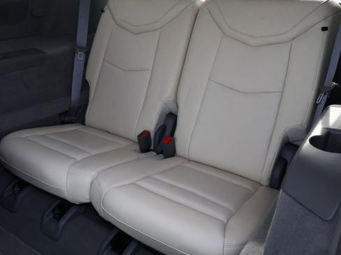 Certified 2023 Cadillac XT6 Premium Luxury image 27