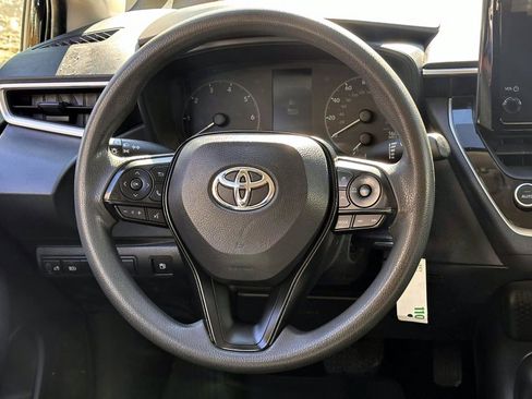 Certified 2024 Toyota Corolla LE image 18