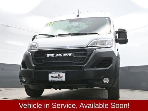 Used 2025 RAM ProMaster 2500 w/ Convenience Group image 30
