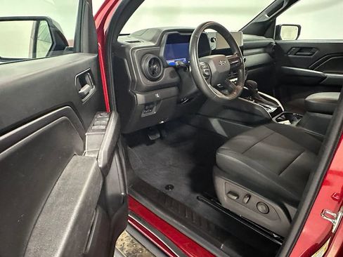 Used 2024 Chevrolet Colorado Trail Boss w/ Advanced Trailering Package AWD/4WD image 20