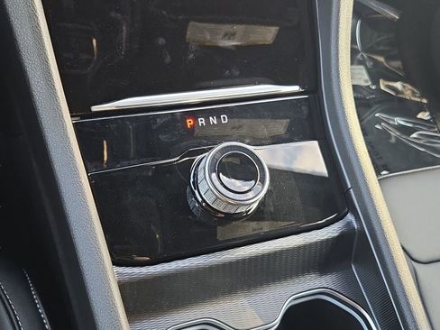 New 2025 Jeep Grand Cherokee Limited RWD image 20