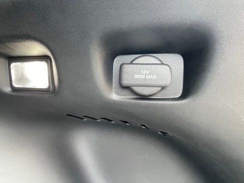 New 2026 Honda HR-V EX-L image 17