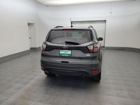 Used 2017 Ford Escape SE w/ SE Sport Appearance Package FWD image 7
