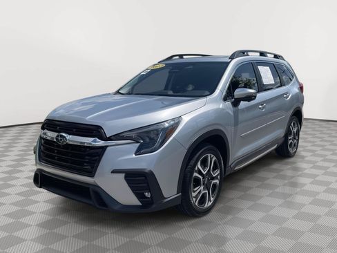 Used 2023 Subaru Ascent Limited w/ Technology Package AWD/4WD image 16