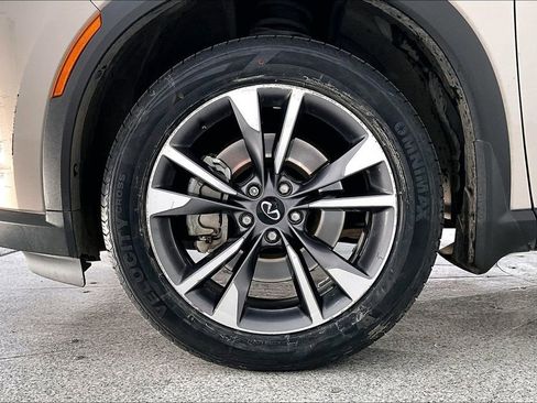 Certified 2023 INFINITI QX60 Luxe w/ Performance Audio Package image 12