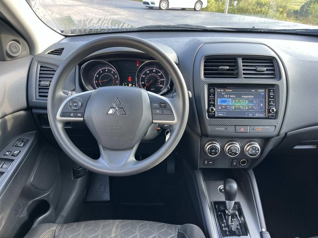 Used 2024 Mitsubishi Outlander Sport ES AWD/4WD image 10