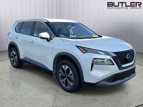Used 2023 Nissan Rogue SV FWD image 6