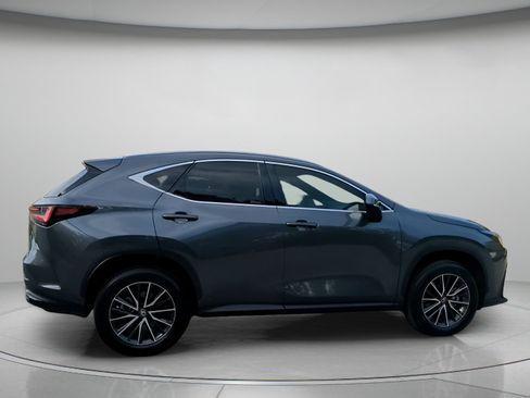 Used 2024 Lexus NX 250 FWD image 31