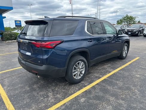 Used 2023 Chevrolet Traverse LT AWD/4WD image 3