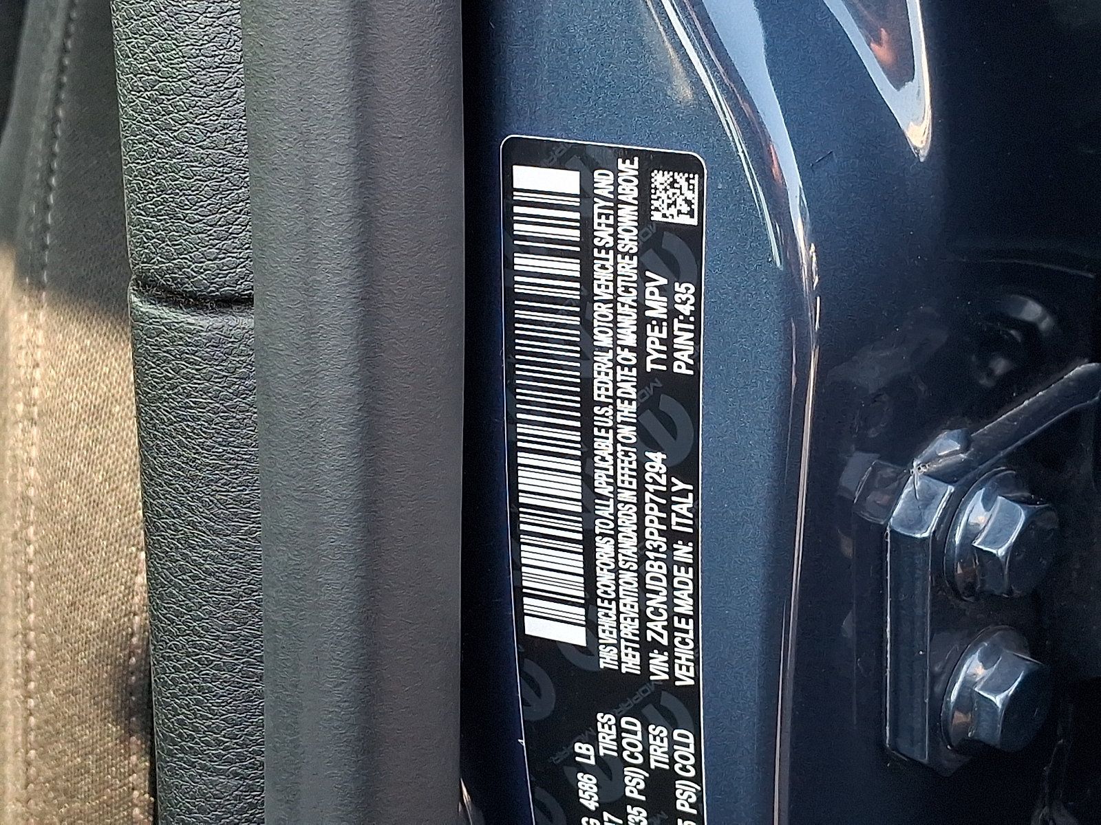 Used 2023 Jeep Renegade Latitude AWD/4WD image 26