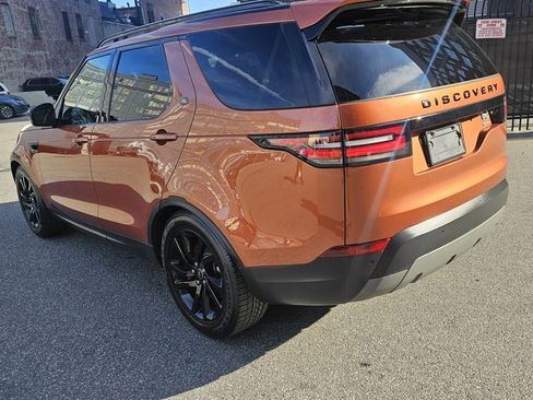 Used 2018 Land Rover Discovery HSE image 3