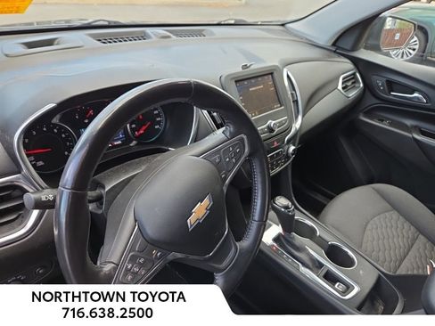 Used 2021 Chevrolet Equinox LT image 16