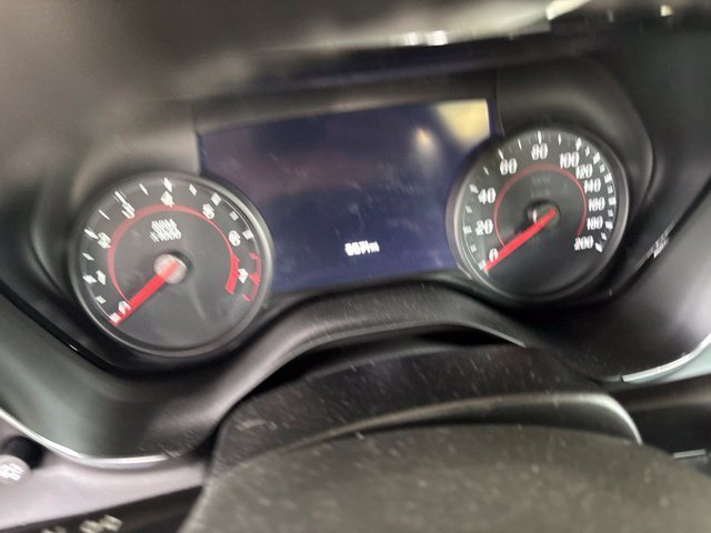 Used 2021 Chevrolet Camaro SS RWD image 9