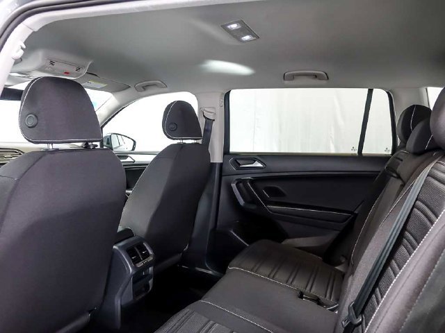 Used 2024 Volkswagen Tiguan S AWD/4WD image 15