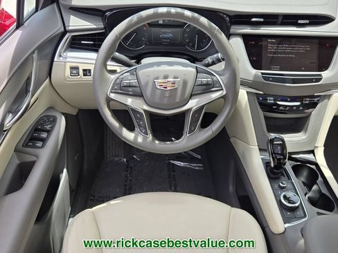 Used 2024 Cadillac XT5 Premium Luxury FWD image 13