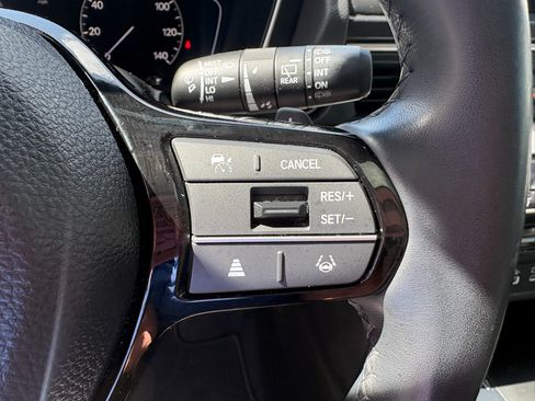 Certified 2024 Honda Pilot Touring image 15