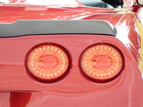 Used 2006 Chevrolet Corvette Convertible w/ Preferred Equipment Group RWD image 21