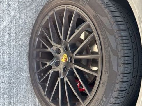 Used 2021 Porsche Cayenne GTS AWD/4WD image 22