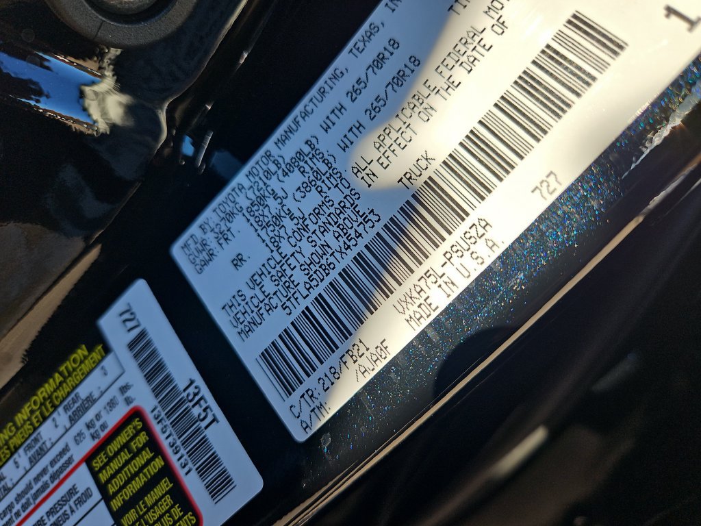 New 2026 Toyota Tundra SR5 w/ TRD Off-Road Package AWD/4WD image 6