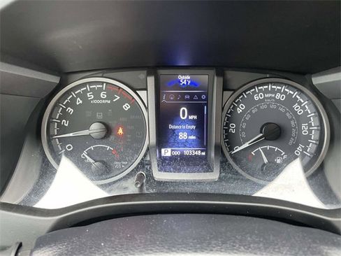 Used 2022 Toyota Tacoma TRD Sport image 23