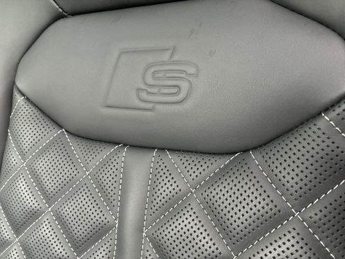 Used 2024 Audi SQ8 Premium Plus w/ 23" Wheel Package image 31