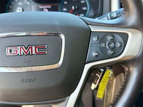 Used 2021 GMC Canyon Denali image 34