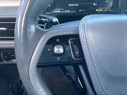 Used 2020 Lincoln Aviator Reserve w/ Elements Package Plus image 18