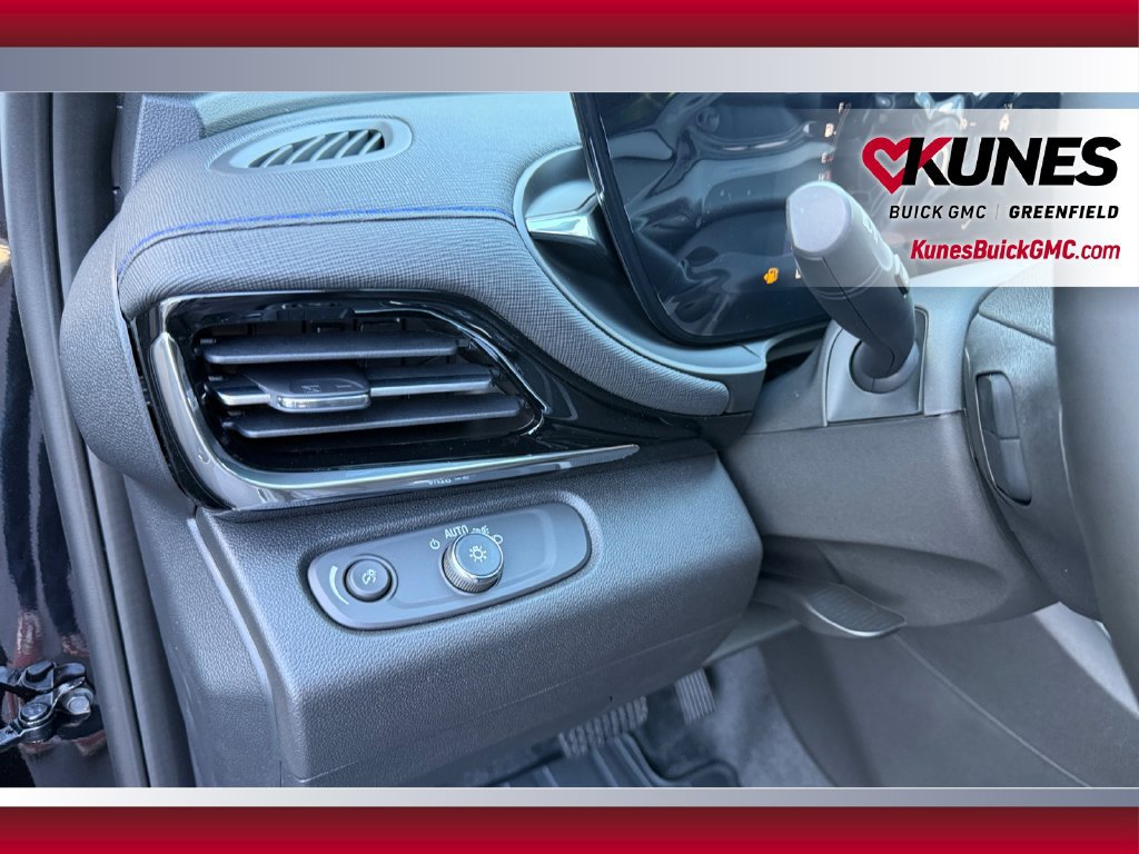 New 2026 Buick Envista Sport Touring w/ Convenience I Package FWD image 16