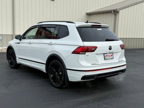 Used 2022 Volkswagen Tiguan SE R-Line image 5
