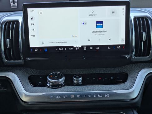 Used 2025 Ford Expedition Tremor AWD/4WD image 5