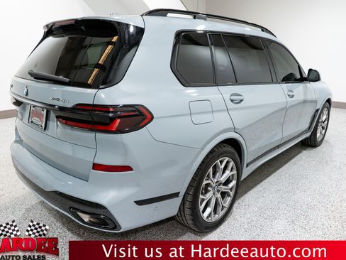 Used 2024 BMW X7 xDrive40i w/ M Sport Package image 5