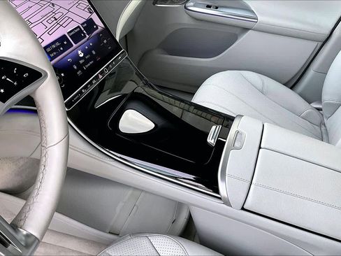 Used 2023 Mercedes-Benz EQE 350+ 4MATIC SUV image 17