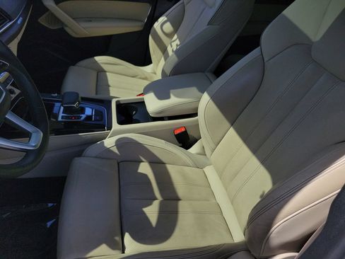 Certified 2023 Audi Q5 2.0T Premium Plus w/ Premium Plus Package AWD/4WD image 17