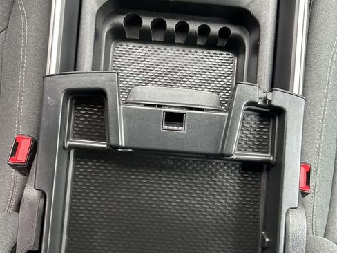 Used 2022 RAM 1500 Big Horn image 34