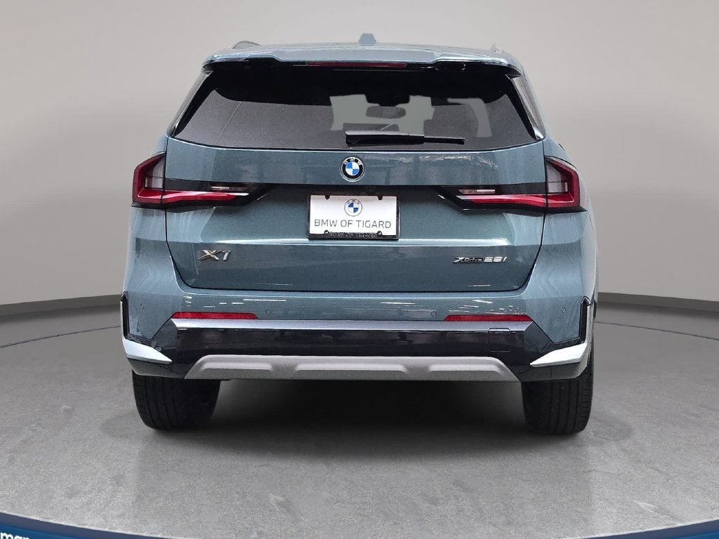 Used 2023 BMW X1 xDrive28i w/ Convenience Package AWD/4WD image 7