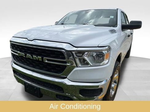 Used 2024 RAM 1500 Big Horn image 4