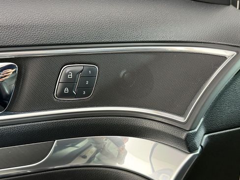 Used 2016 Ford Explorer Sport w/ Equipment Group 401A AWD/4WD image 28